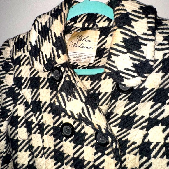 Urban Behavior, black and white checkered coat, size small - Picture 2 of 3